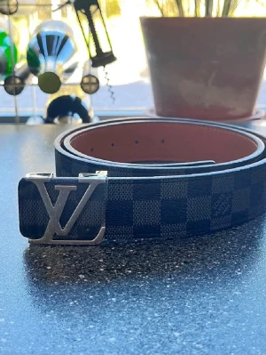 L bälte  - Snyggt till allt 