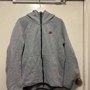 Nike hoodie - Nike hoodie