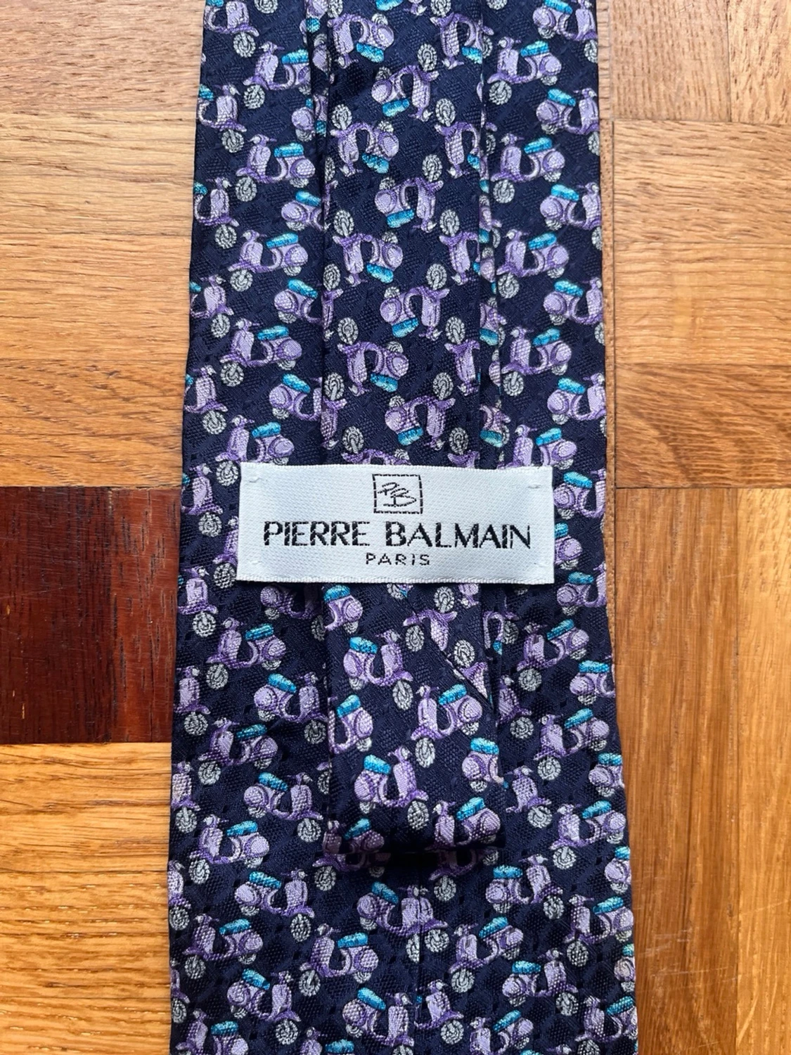 Pierre Balmain slips