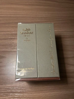 Zamaya Sharaf Blend - Säljer då jag råkade få 2 st i julklapp, kvitto finns. Köpt från deloox, så om ni bara vill ha den lite billigare så kan ni köpa från mig.