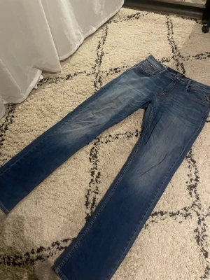 Replay Rocco - Stl W30 / L32 små slitet skrevet 