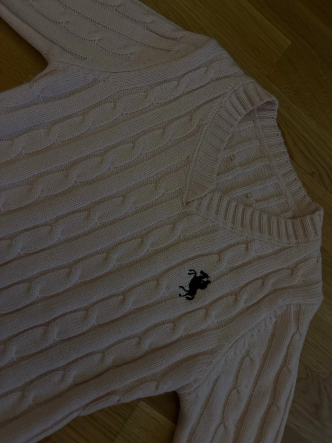 Ljusrosa kabelstickad tröja Ferrari - 2