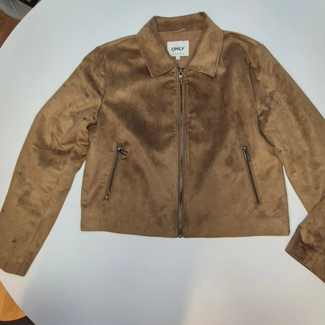 Brun jacka i mockaimitation - 1