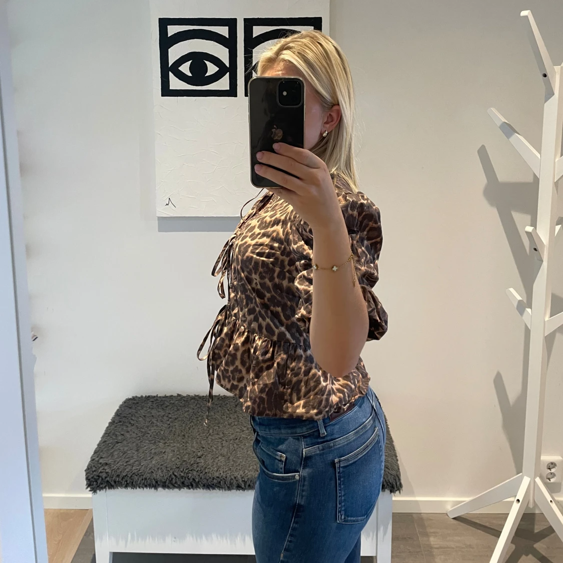 Leopard blus med puffärm - 2