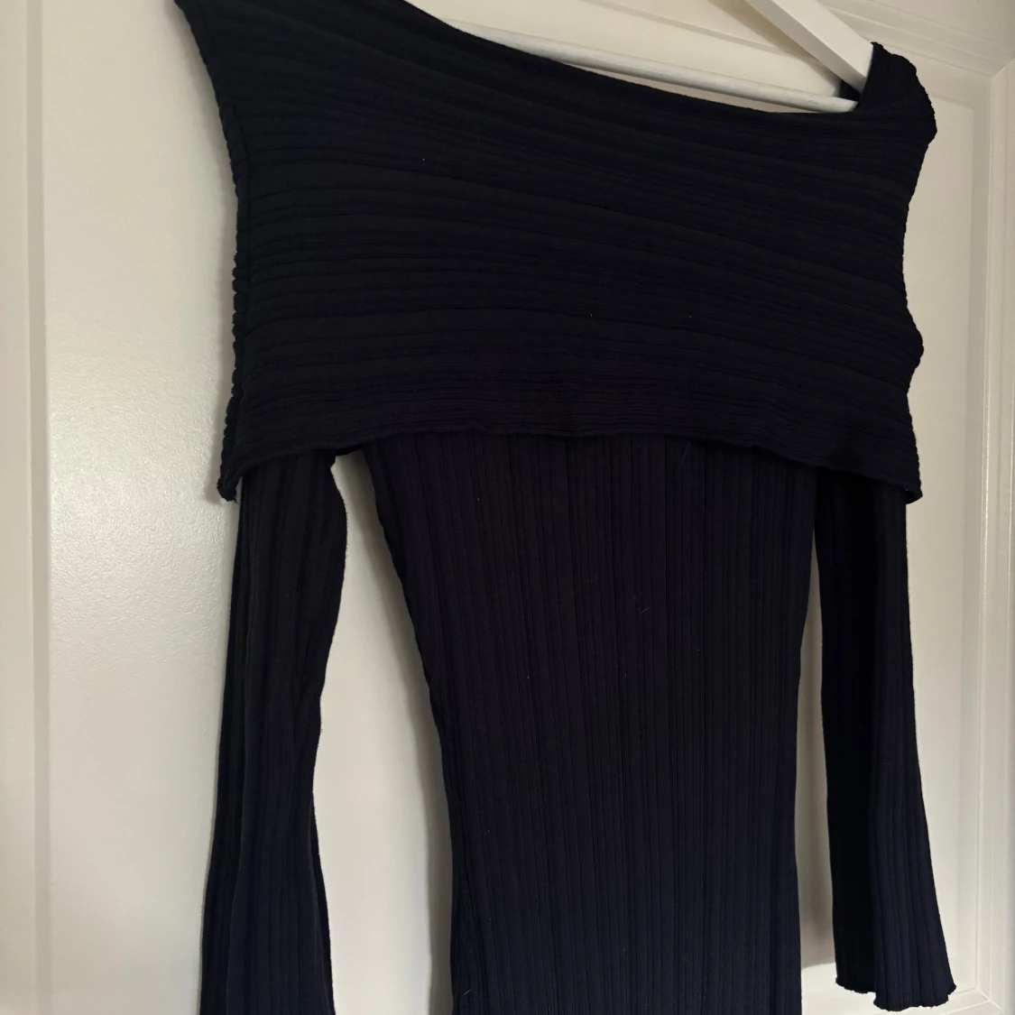 Mörkblå klänning - 3