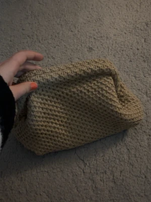 Clutch väska - Så söt väska men kommer inte till användning 🥰💕