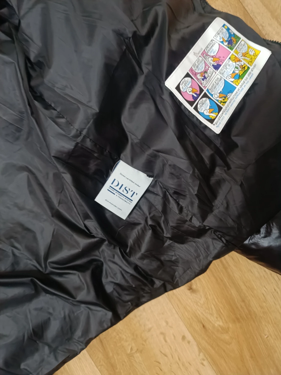 Moncler Jacka – Priset kan diskuteras  - 3