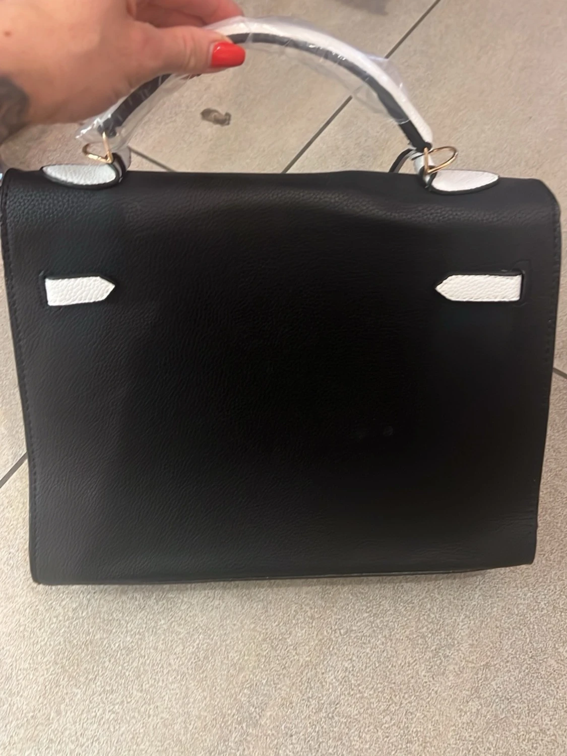 Brun quiltad handväska med nitar - 2