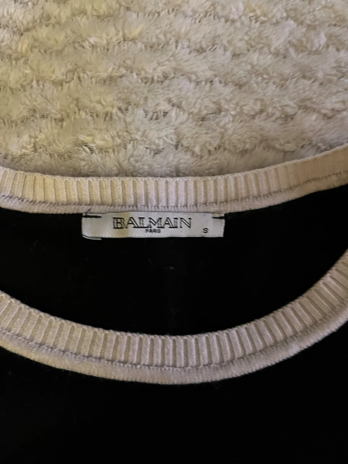 Svart stickad tröja från Balmain - 1