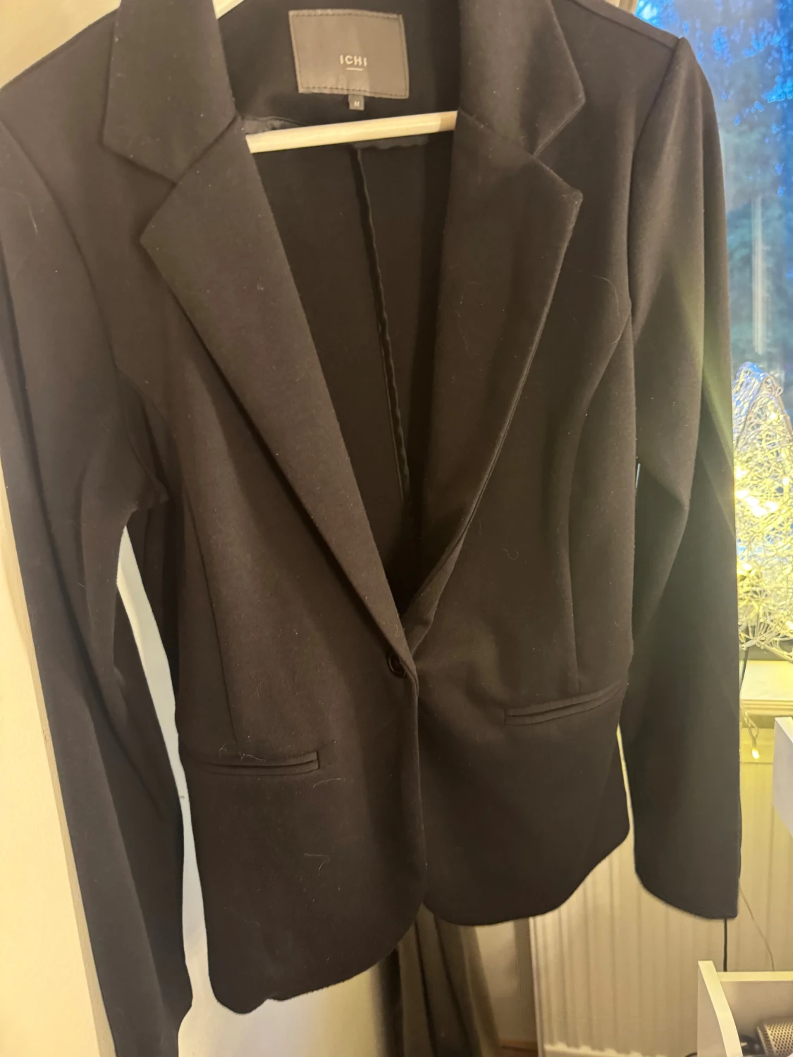 Tunn kavaj/blazer från ICHI - 1