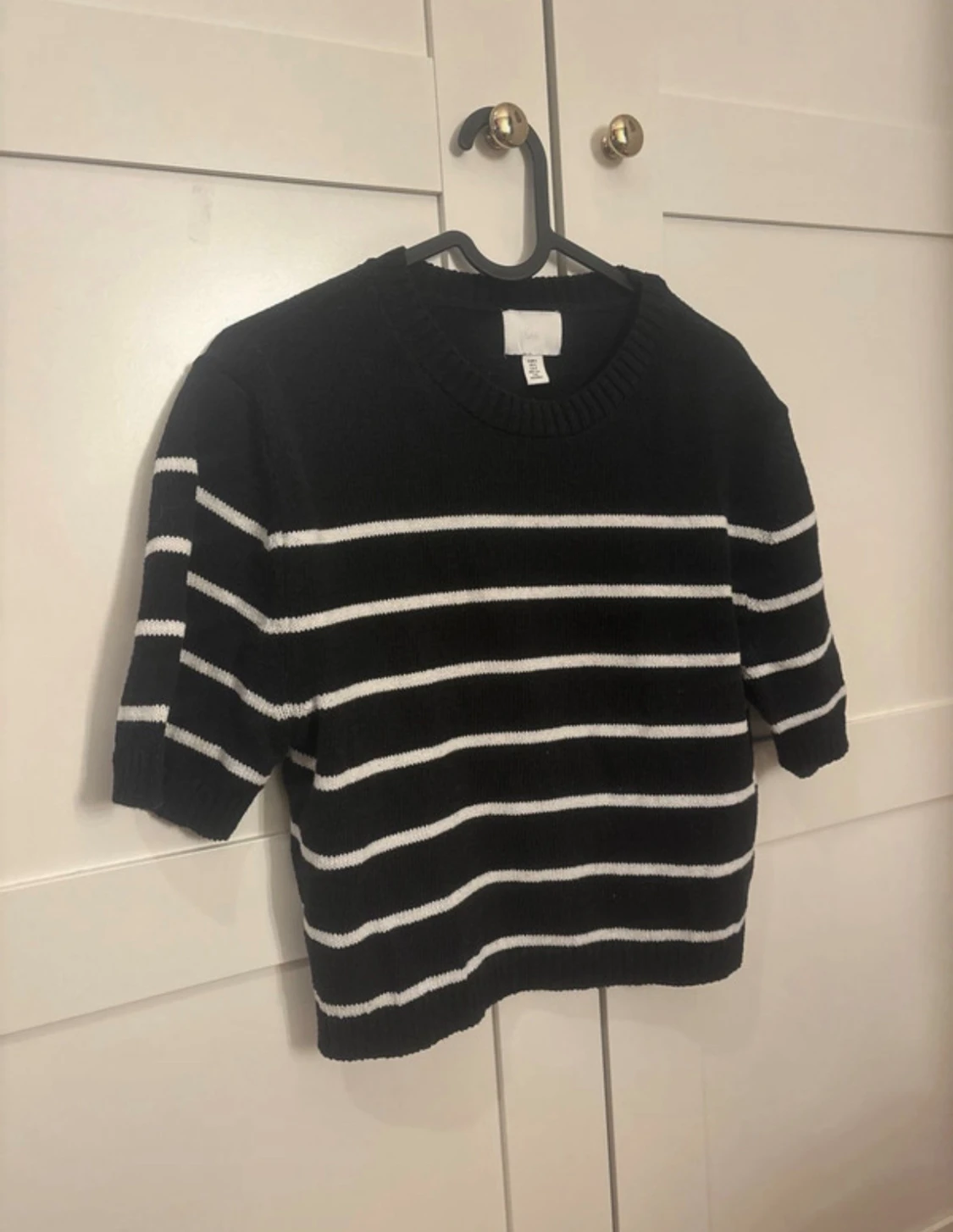 Svartvit randig stickad tröja H&M