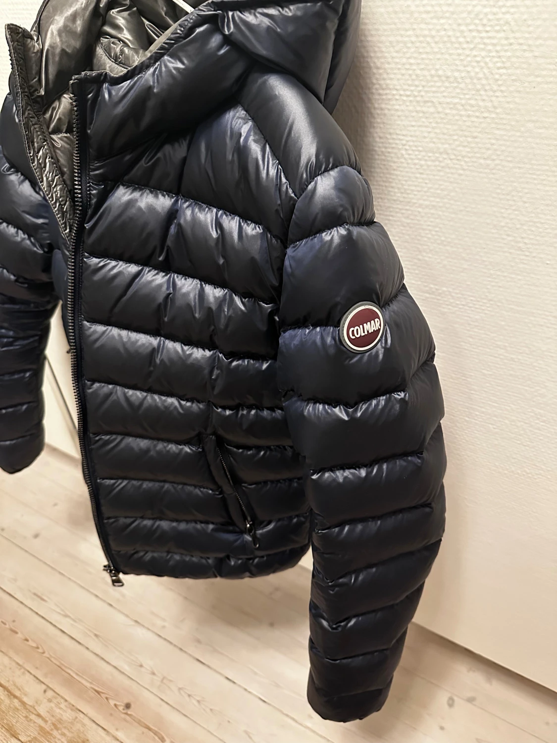 Mörkblå dunjacka från Colmar - 5