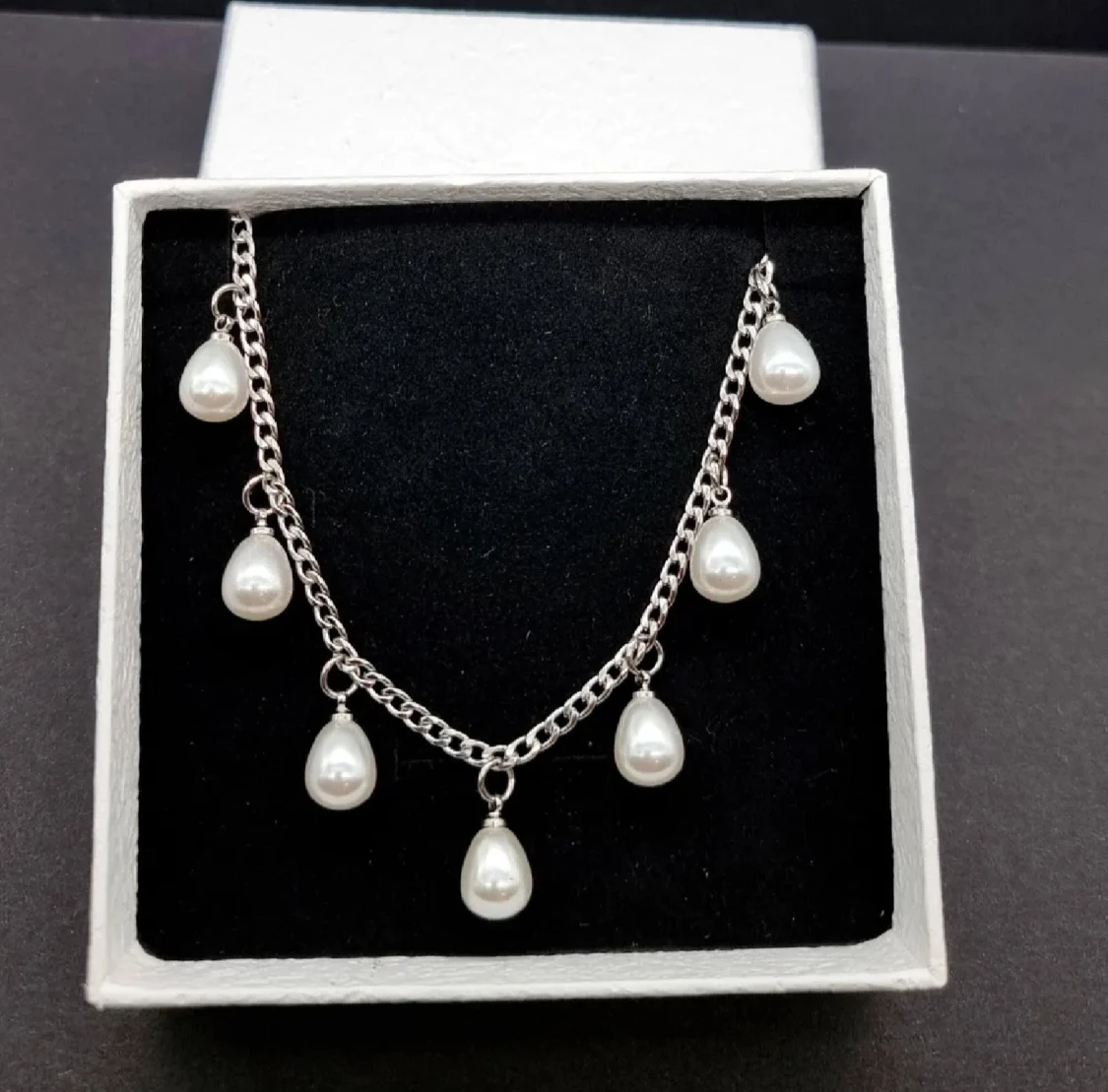 Stilfullt halsband  - 2