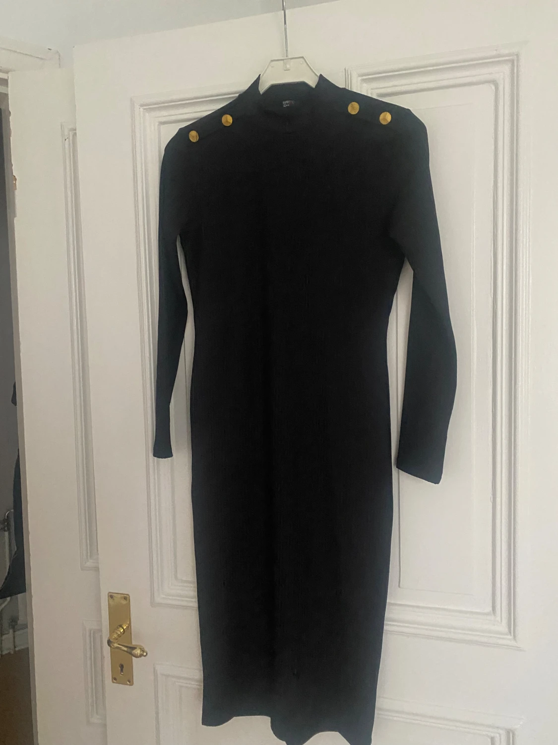 Svart ribbad långklänning Degaje, ny utan prislapp - 1