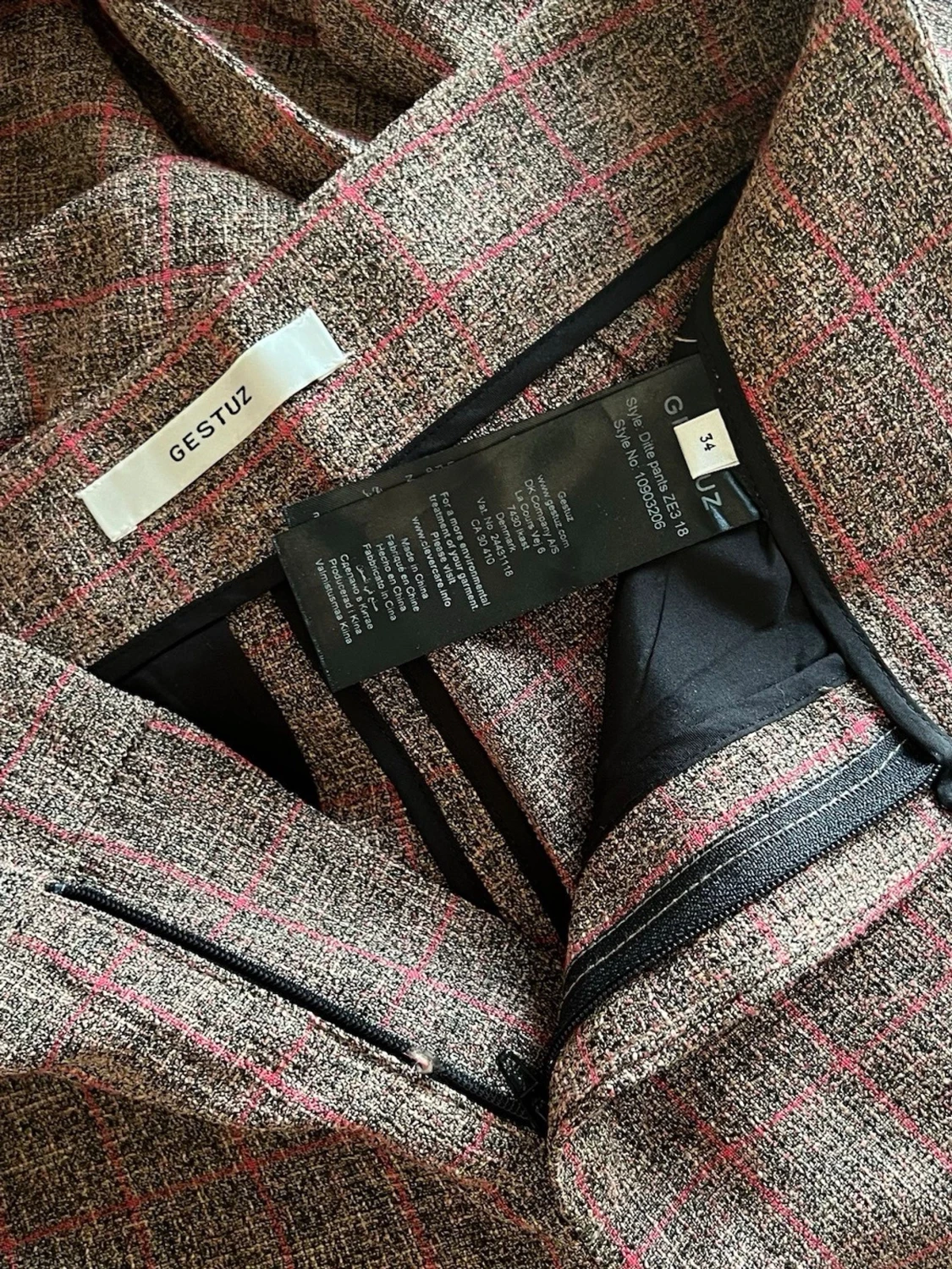 Tvådelat set med omlottblus och byxa - 5