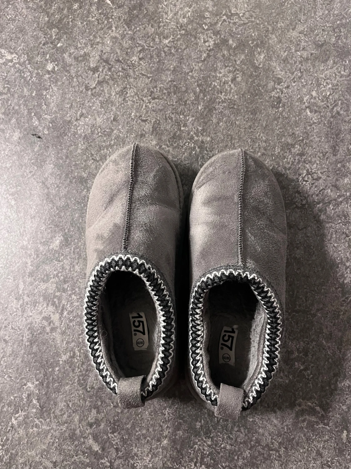 Uggsliknande boots - 1