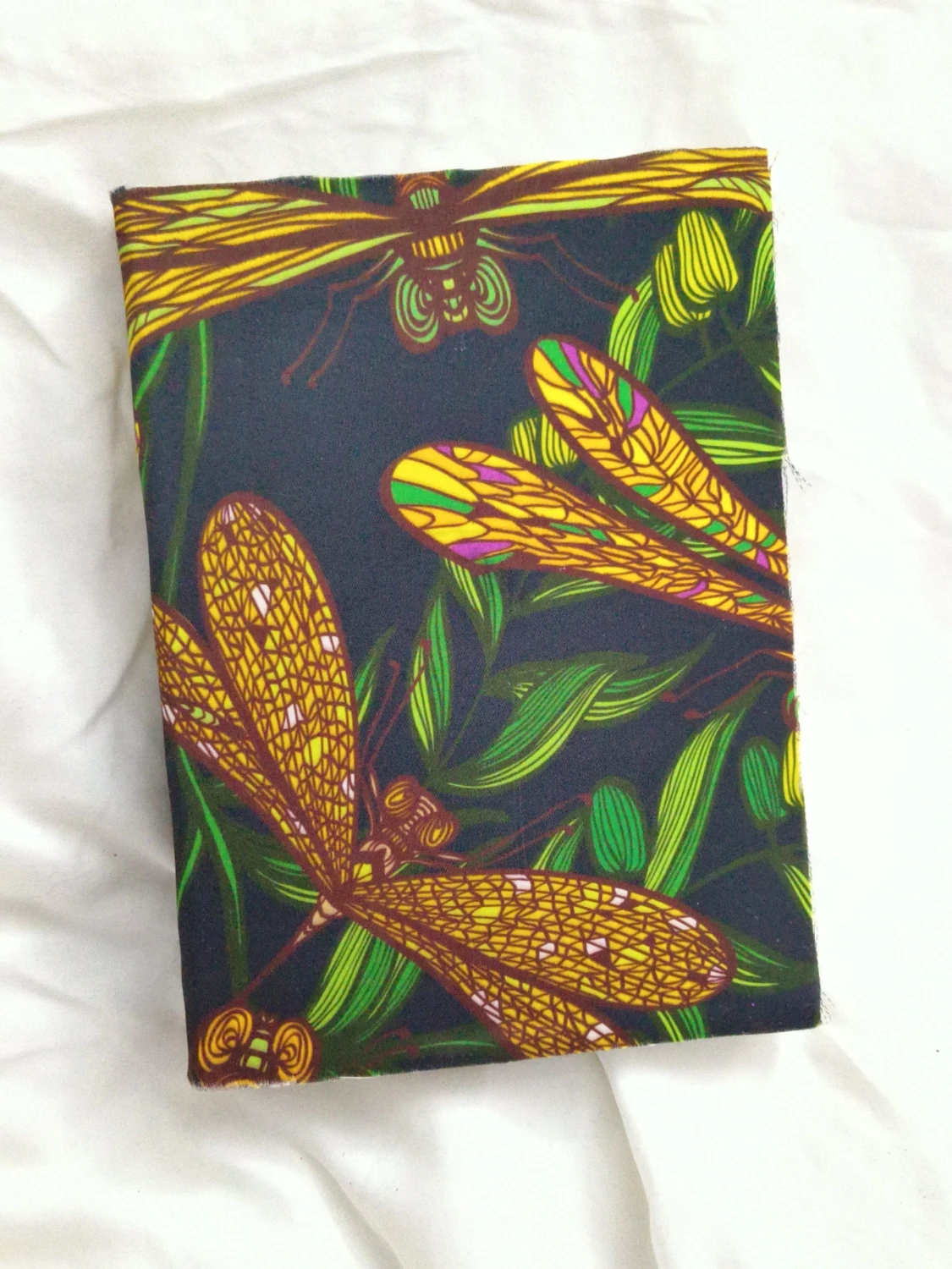 Handgjord anteckningsbok med trollsländor