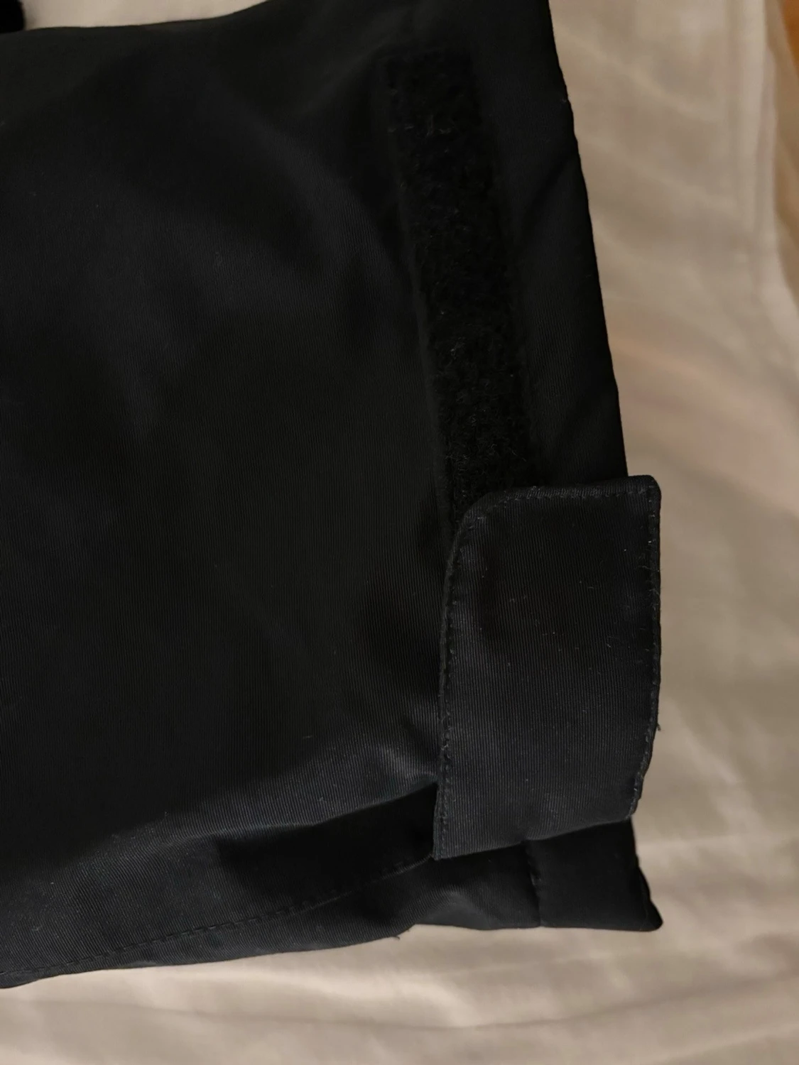 Svarta överdragsbyxor från McKinley  - 4