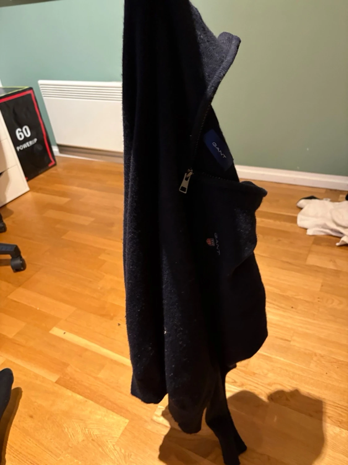 Mörkblå stickad half zip från GANT