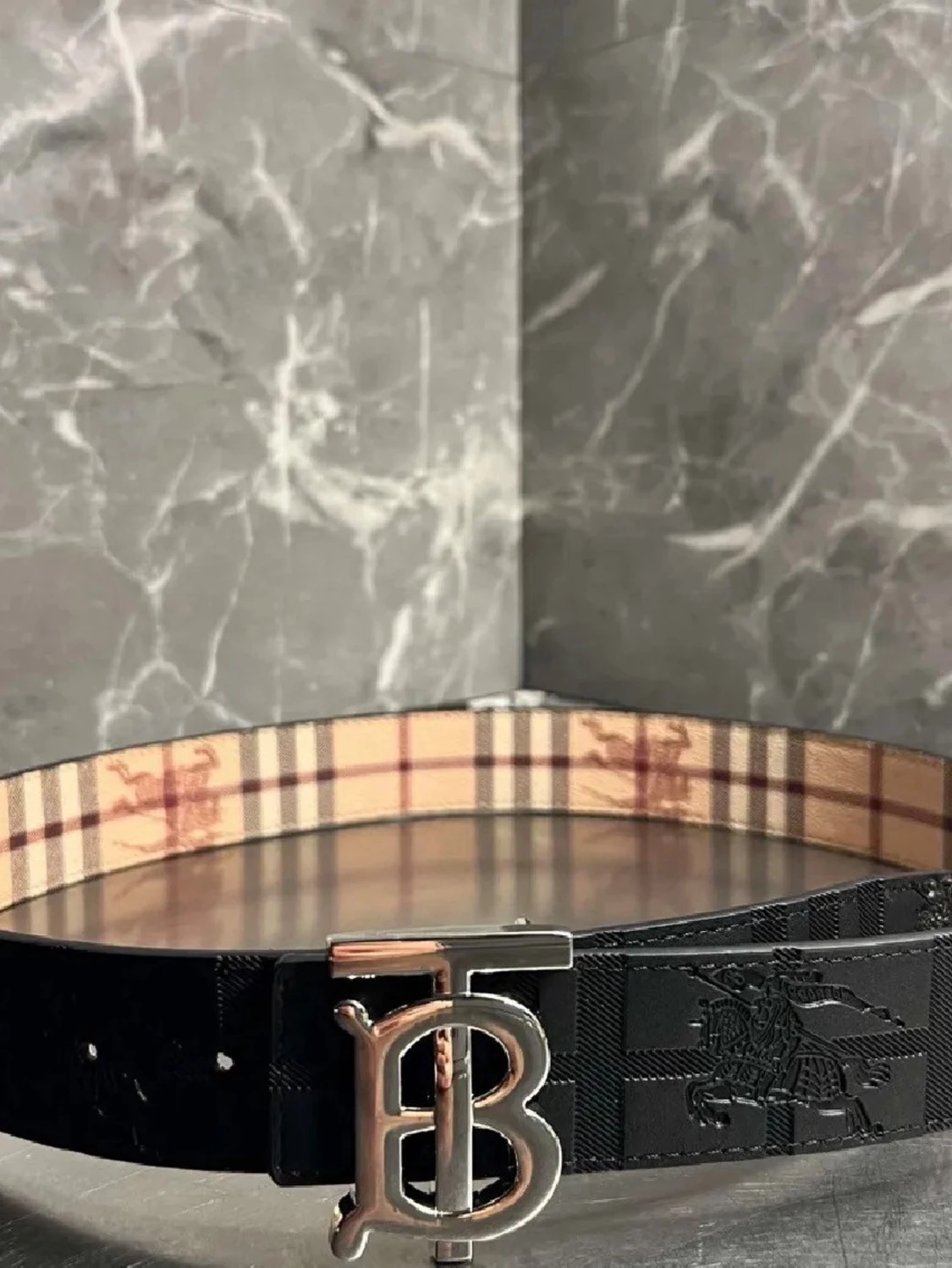 Burberry bälte 110 cm  - 1