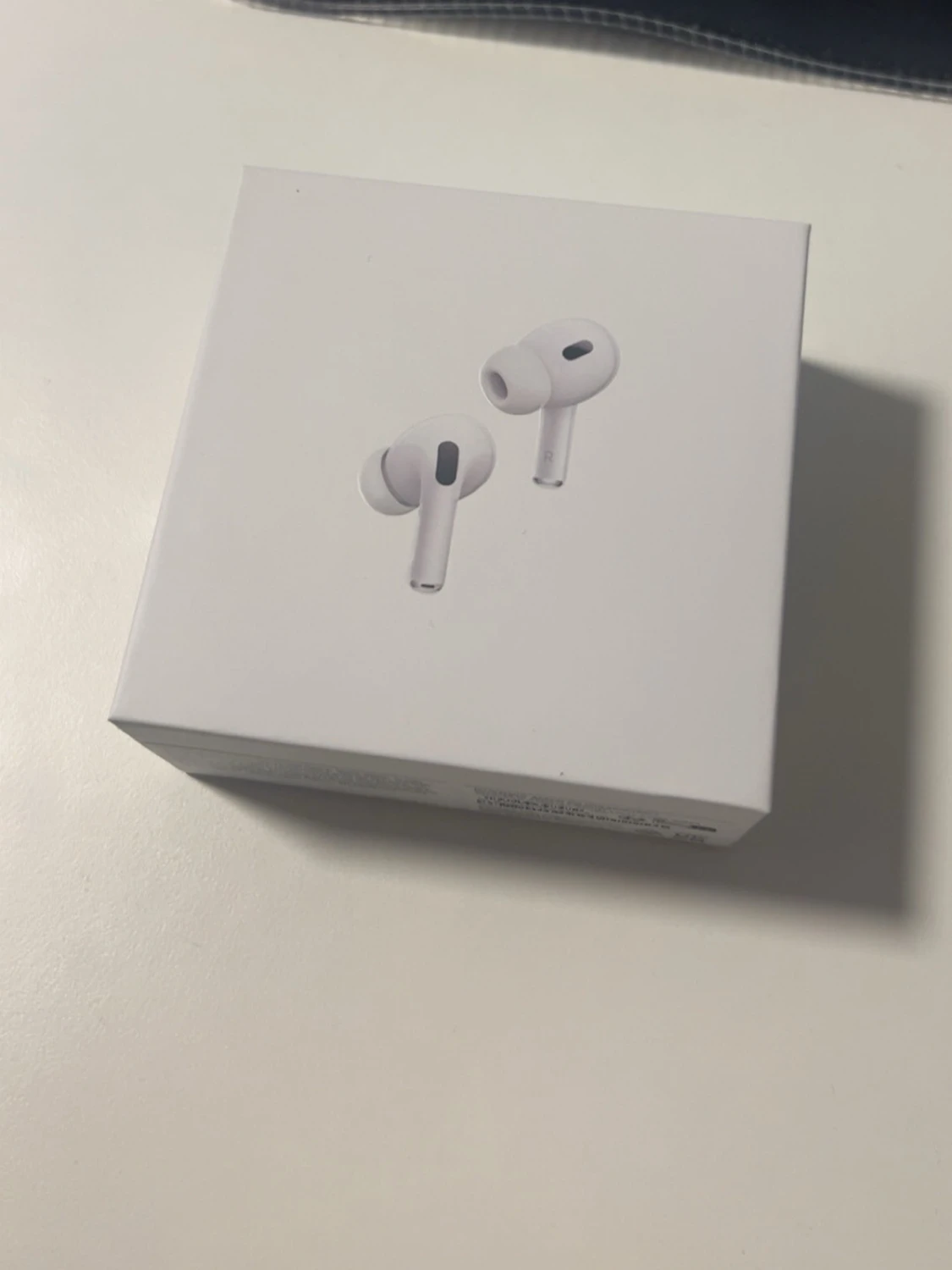 AirPods Pro 2 (2nd gen) (USB-C) - 4
