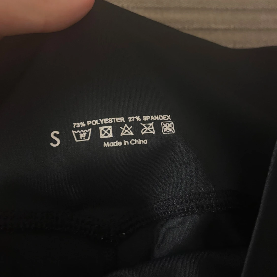 Svarta Aim'n leggings med prickdetaljer - 3