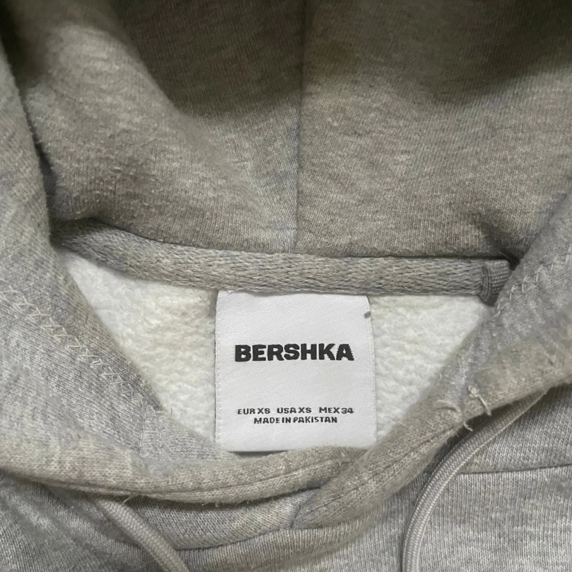 Grå hoodie från Bershka XS - 1