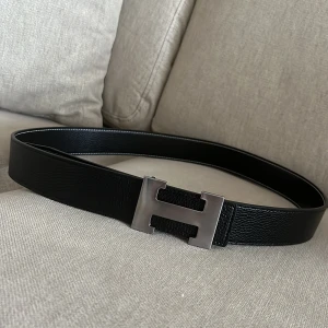 H spänne - Dm för flera bilder, byte eller köp, pris kan diskuteras 