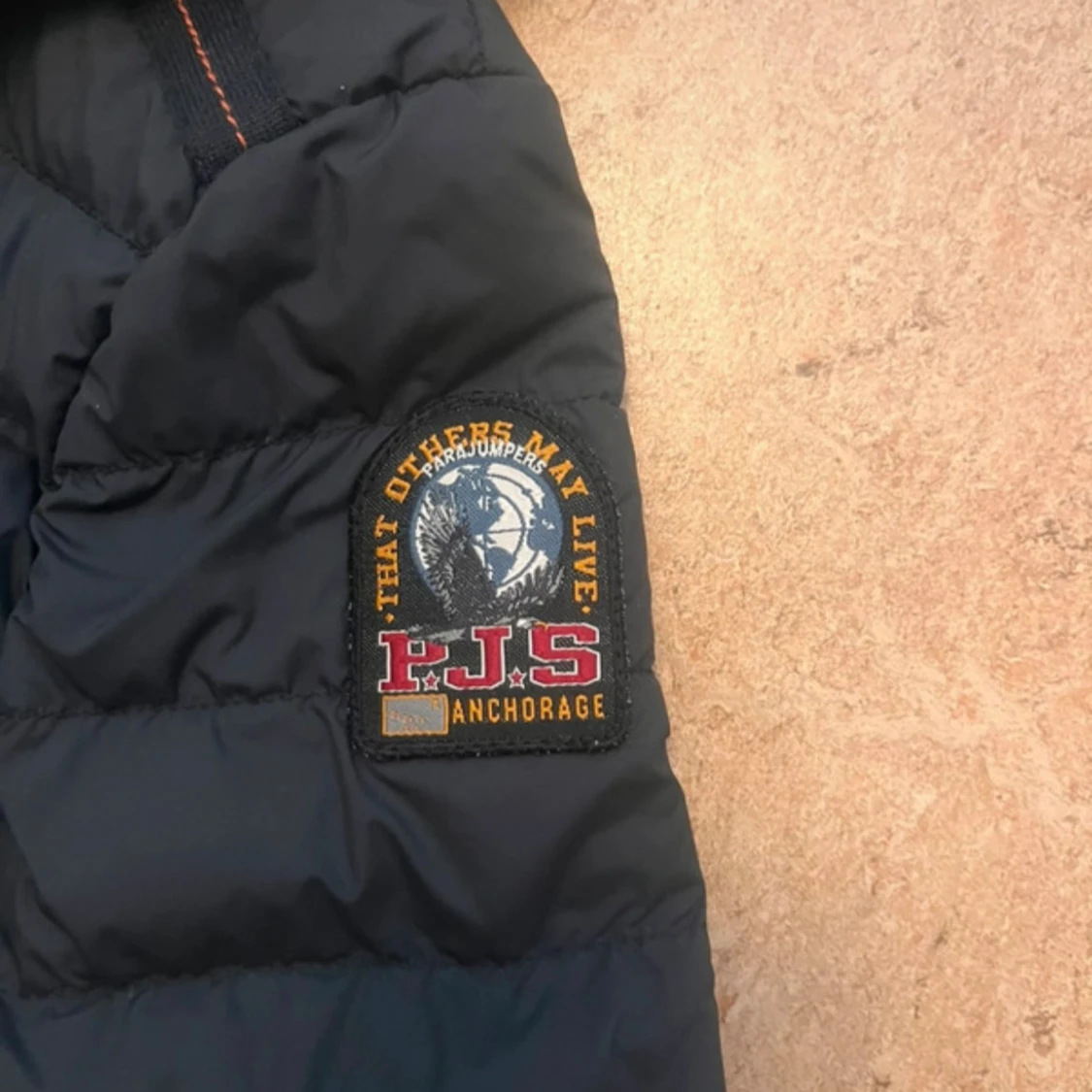 Svart lång dunjacka Parajumpers - 1