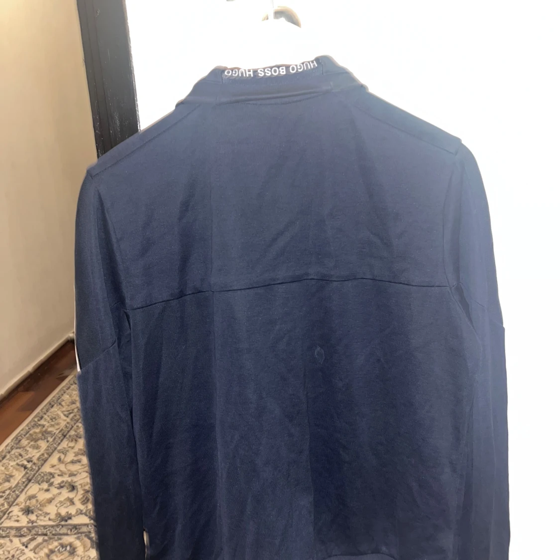 Marinblå hoodie från Hugo Boss - 1