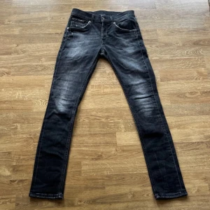 Dondup Ritchie  - Feta dondup jeans i modellen Ritchie, storlek 30 skick 9/10 😁