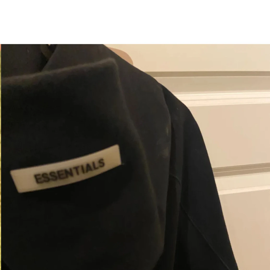 Svart Essentials Fear of God hoodie XL - 2