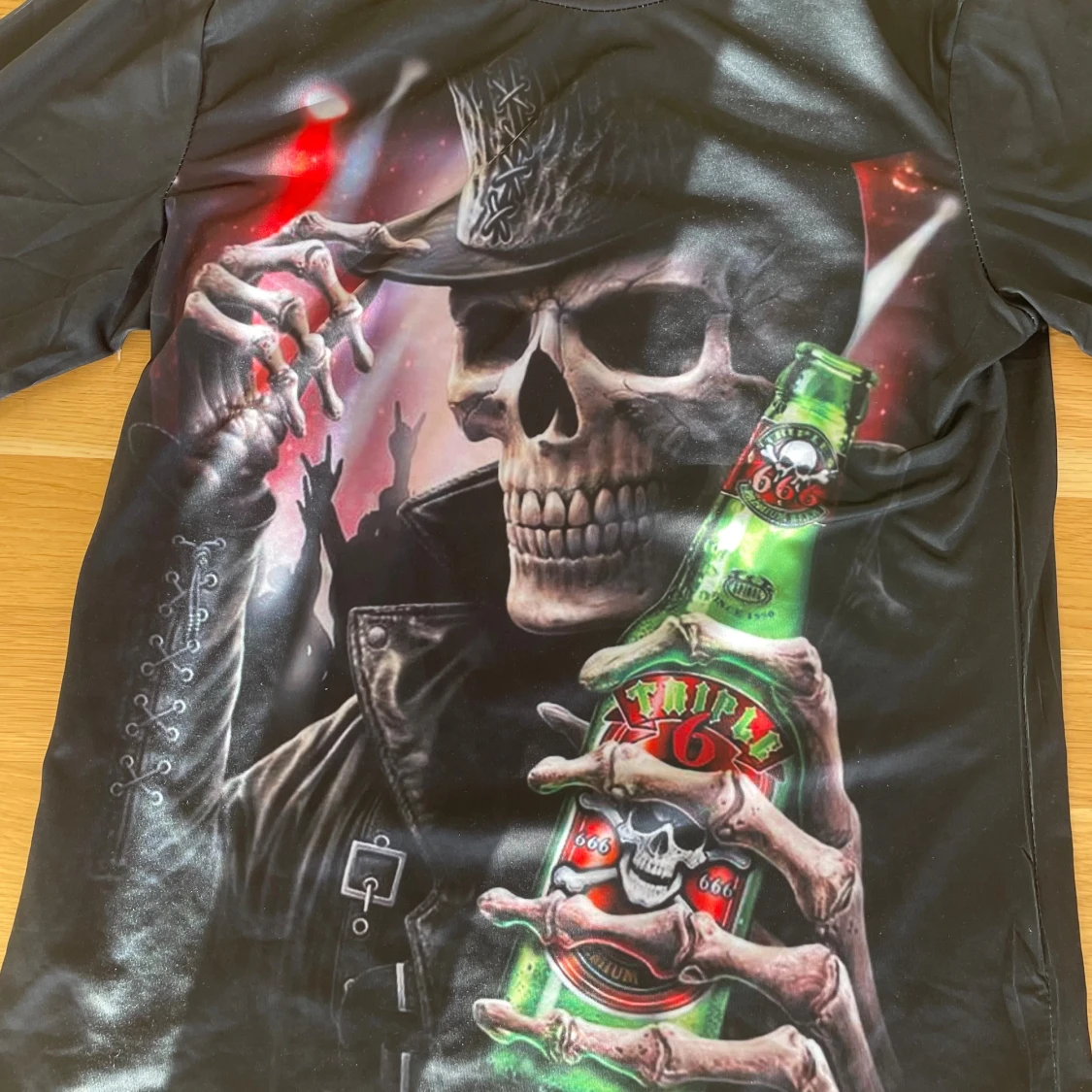 Svart långärmad tröja med dödskalletryck - 1