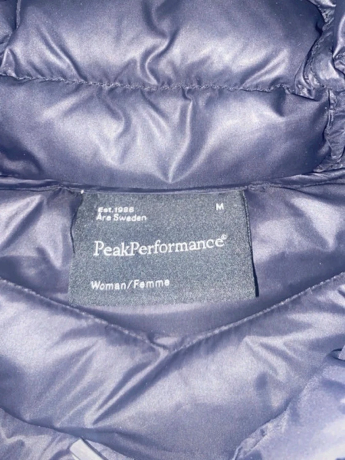 Svart dunjacka Peak Performance M - 2