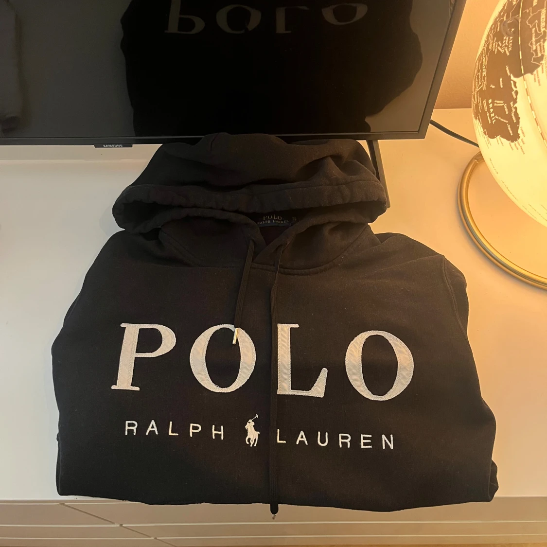 Svart hoodie från Polo Ralph Lauren