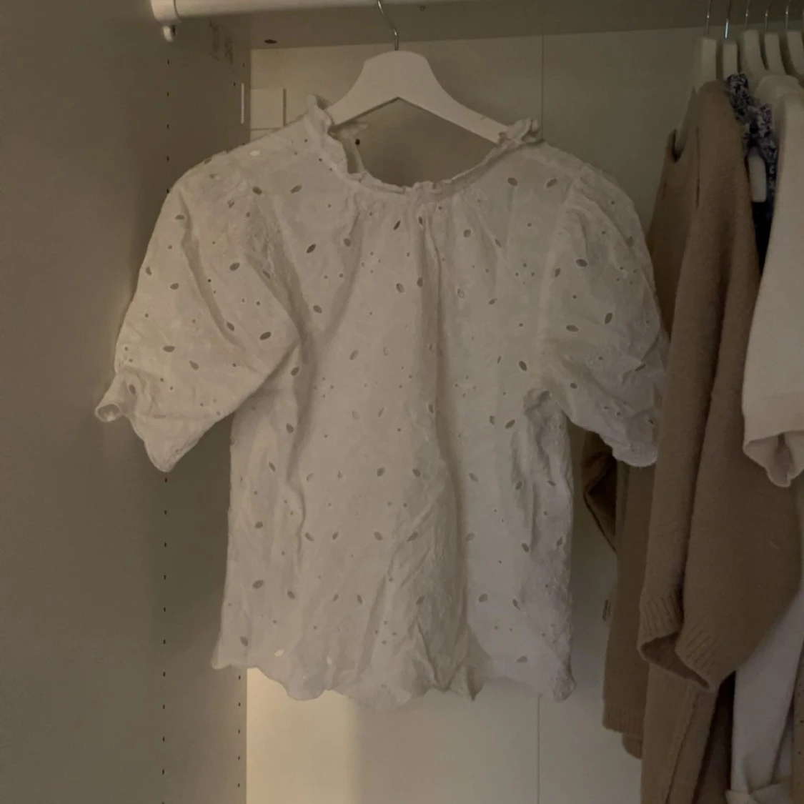 Vit broderad blus Holly & Whyte XS - 1