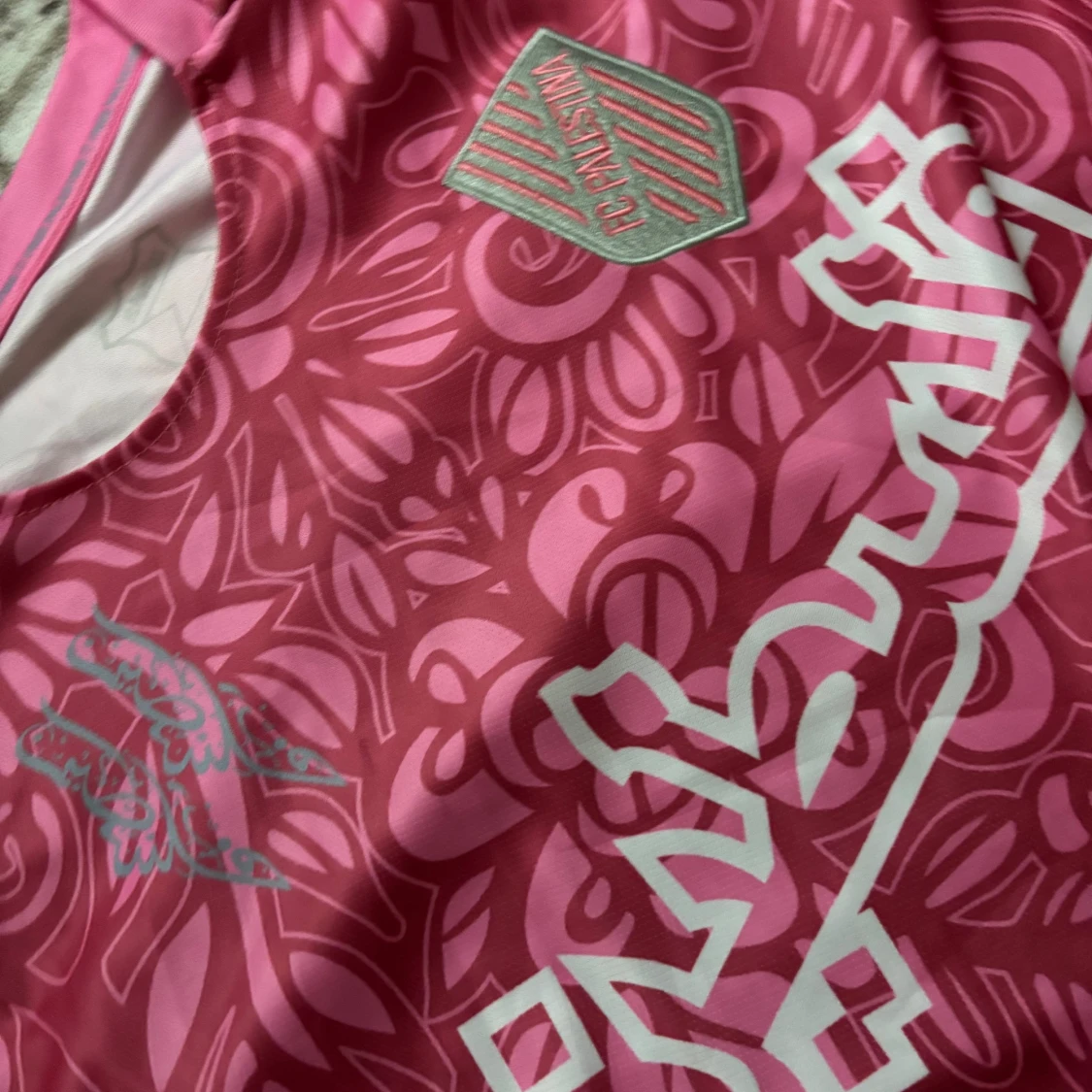 FC Palestine rosa blommig fotbollströja. Helt ny - 2