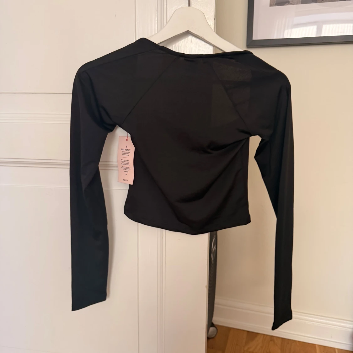 Svart långärmad topp från Nelly  - 2