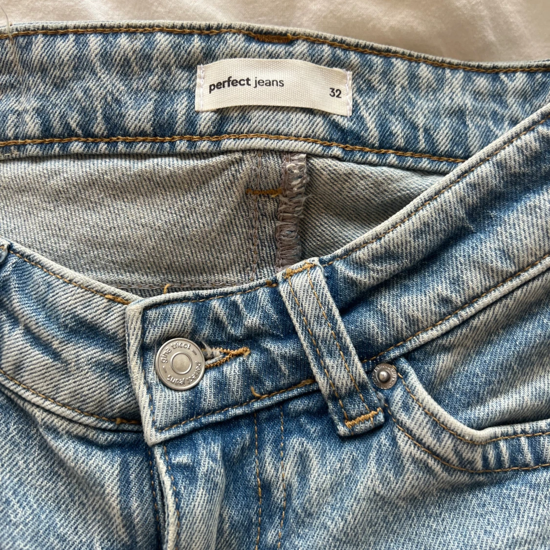 Handgjord Jeanskjol med volang - 2