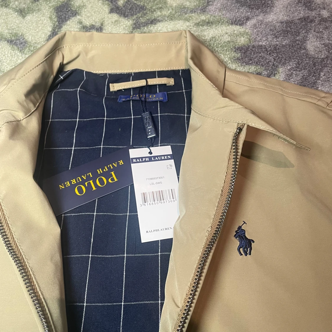 Beige vindjacka från Polo Ralph Lauren - 1