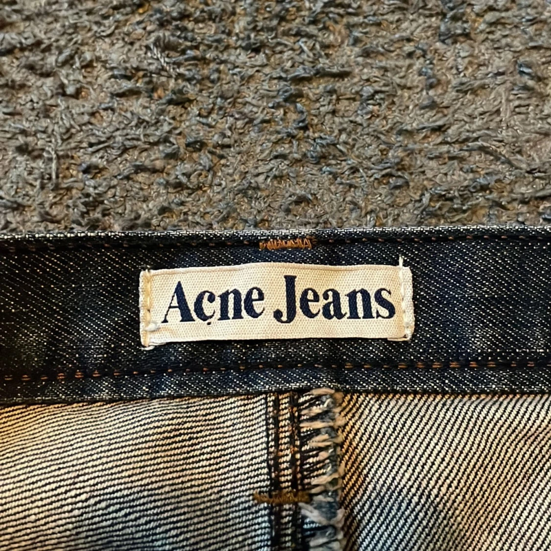Mörkblå jeans från Acne Jeans - 3