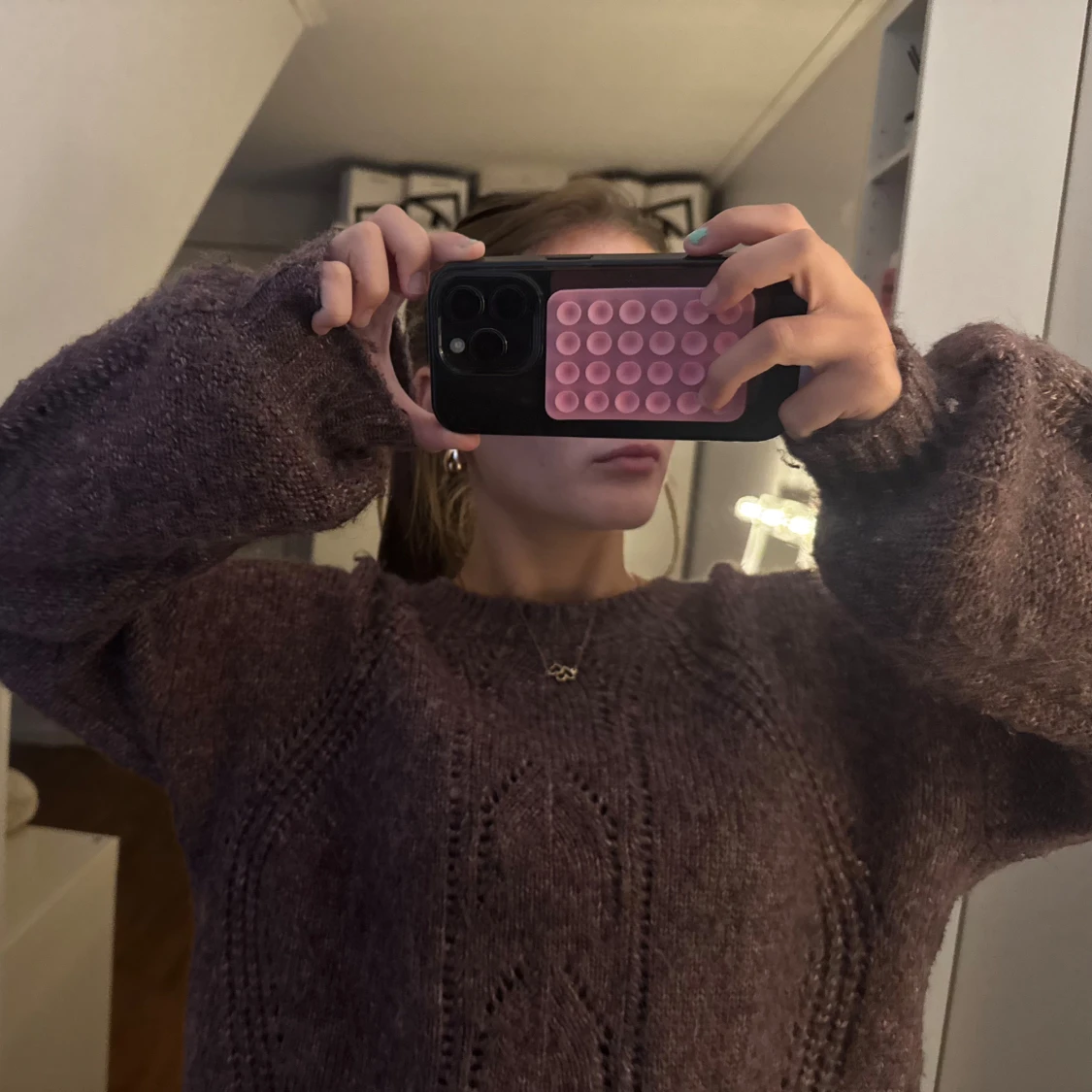 Lila stickad tröja - 4