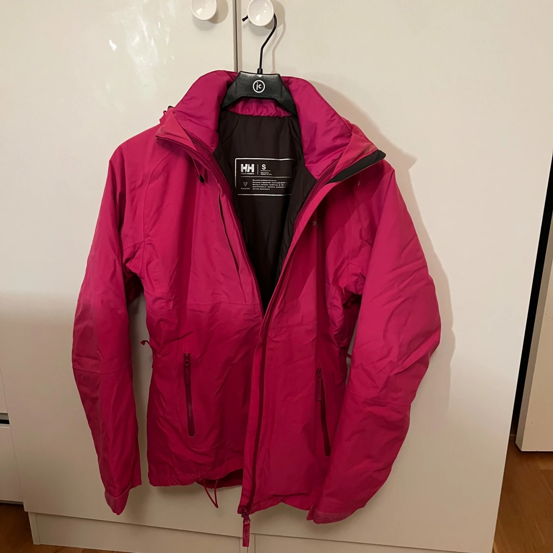 Rosa vindjacka Helly Hansen S (2 jackor i 1) 
