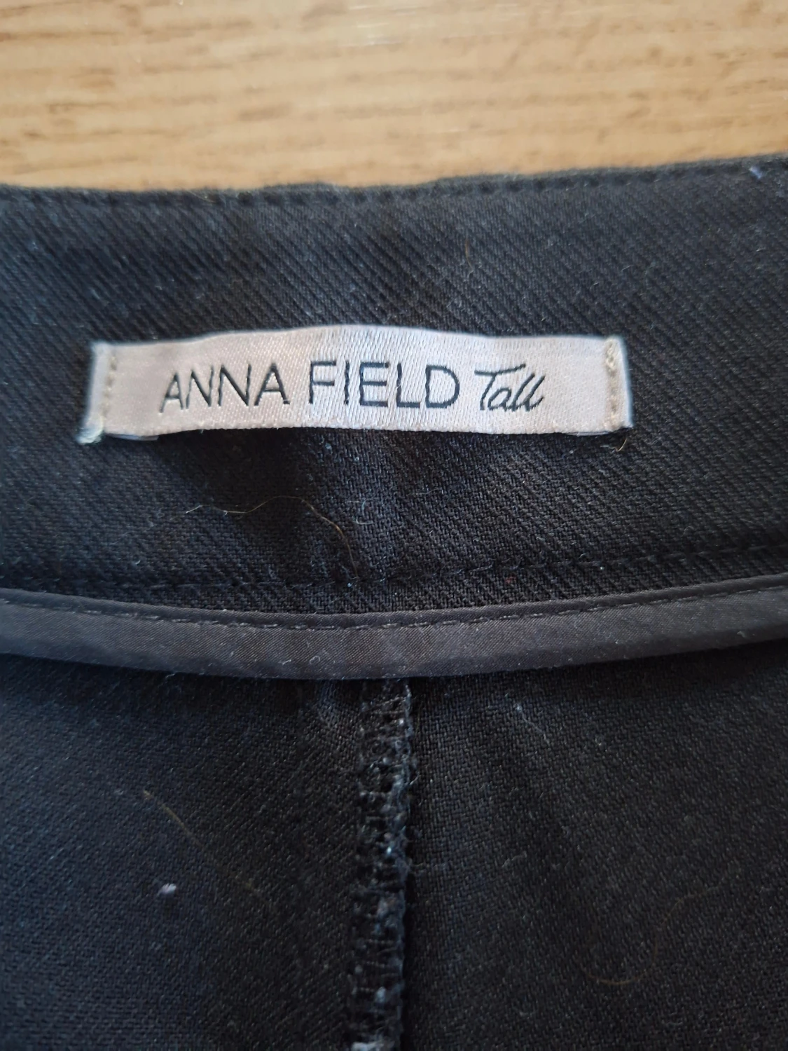 Svarta kostymbyxor från Anna Field - 3