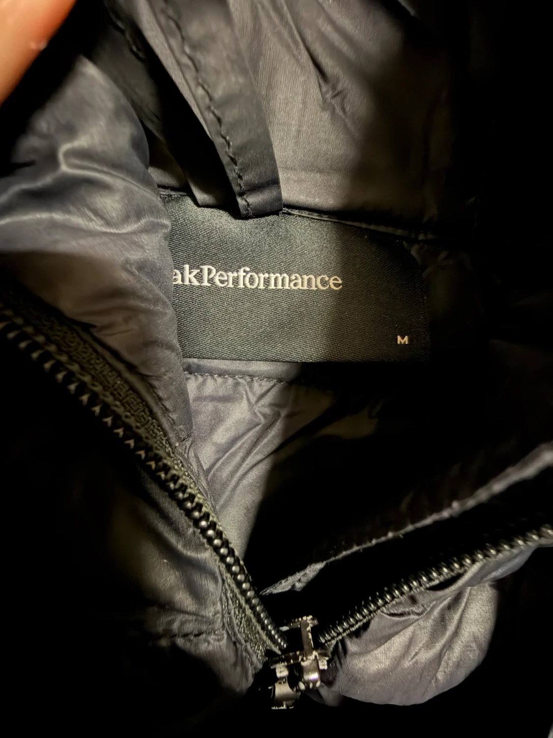 Svart Peak Performance dunjacka M - 2