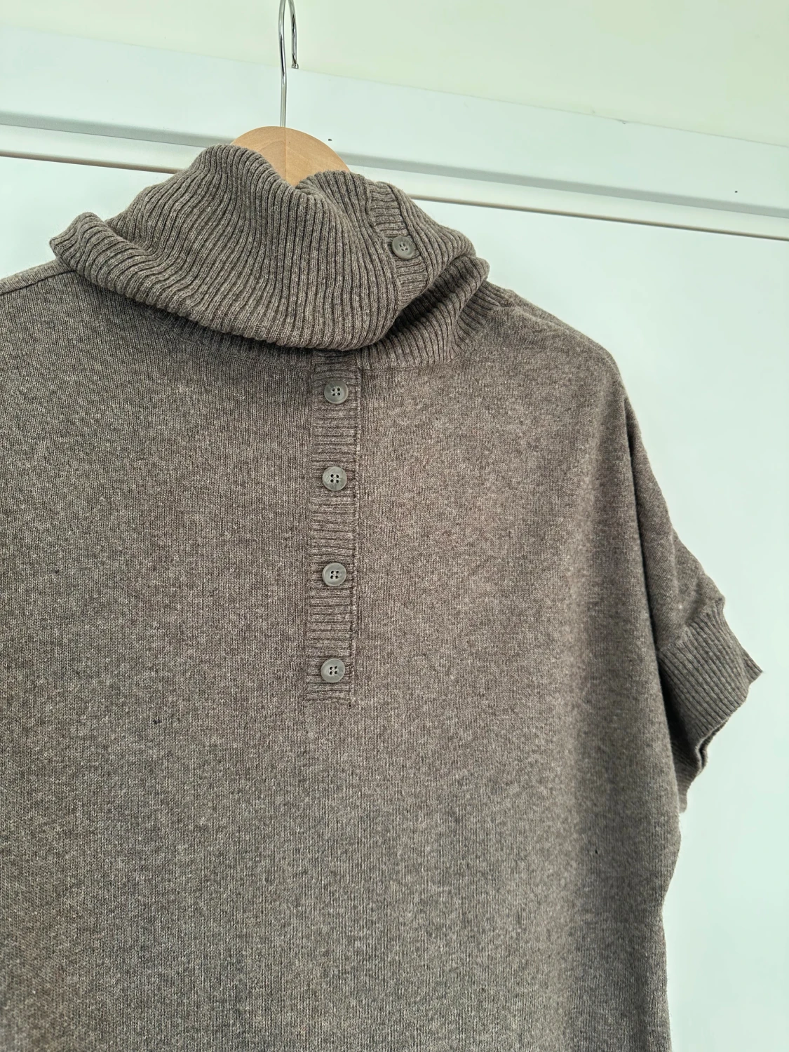 Brun stickad polotröja / klänning - 1