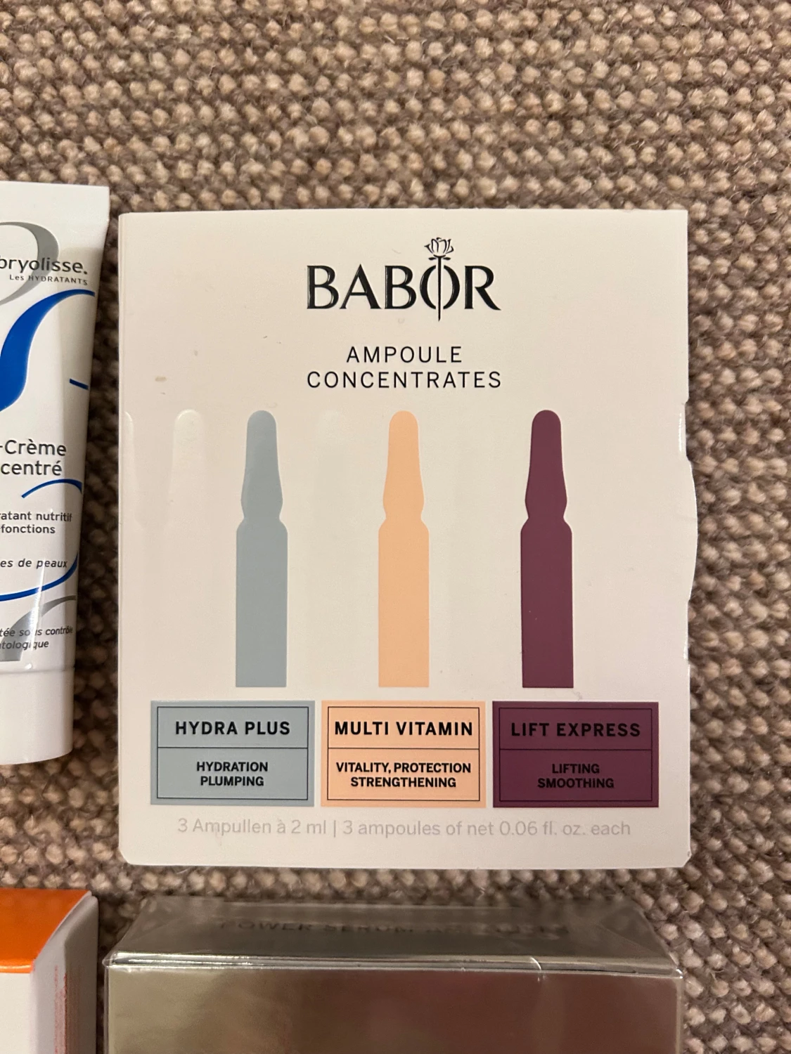 Hudvårdskit med ampuller och serum - 3