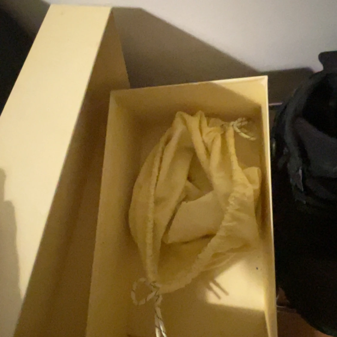 Grå sneakers Axel Arigato med dragkedja - 4