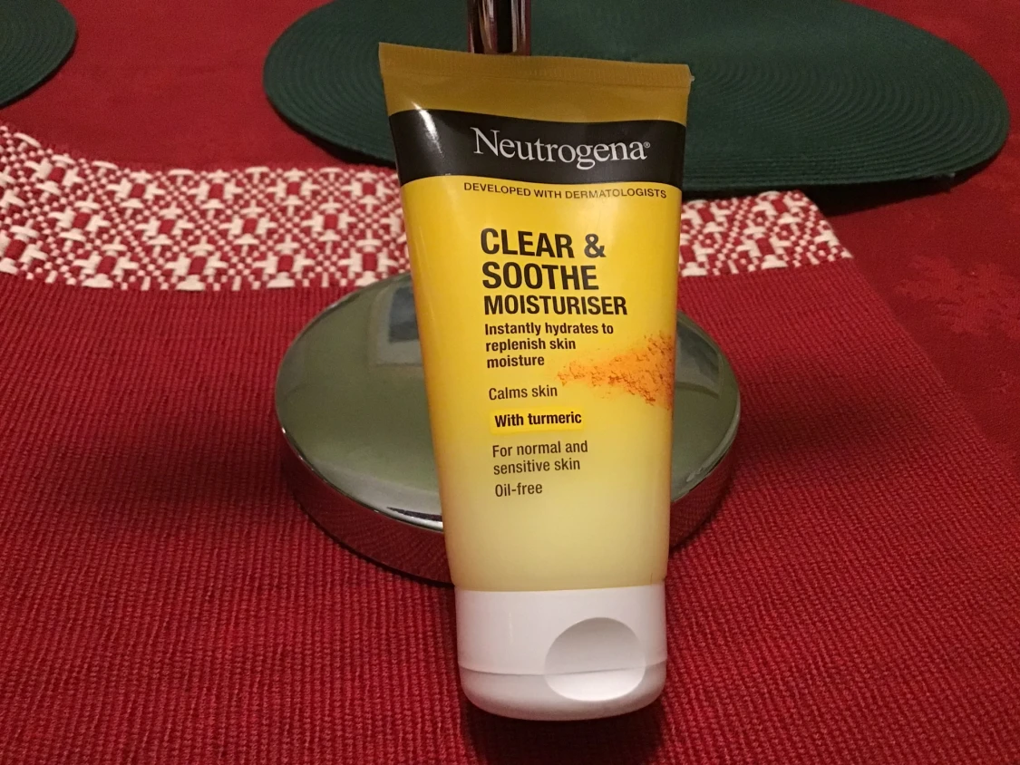 Neutrogena ansiktskräm Clearing &Soothe - 1