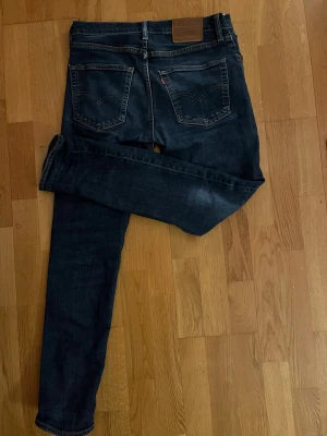 Levis premium  - Strl 31/32 kvinnlig modell 